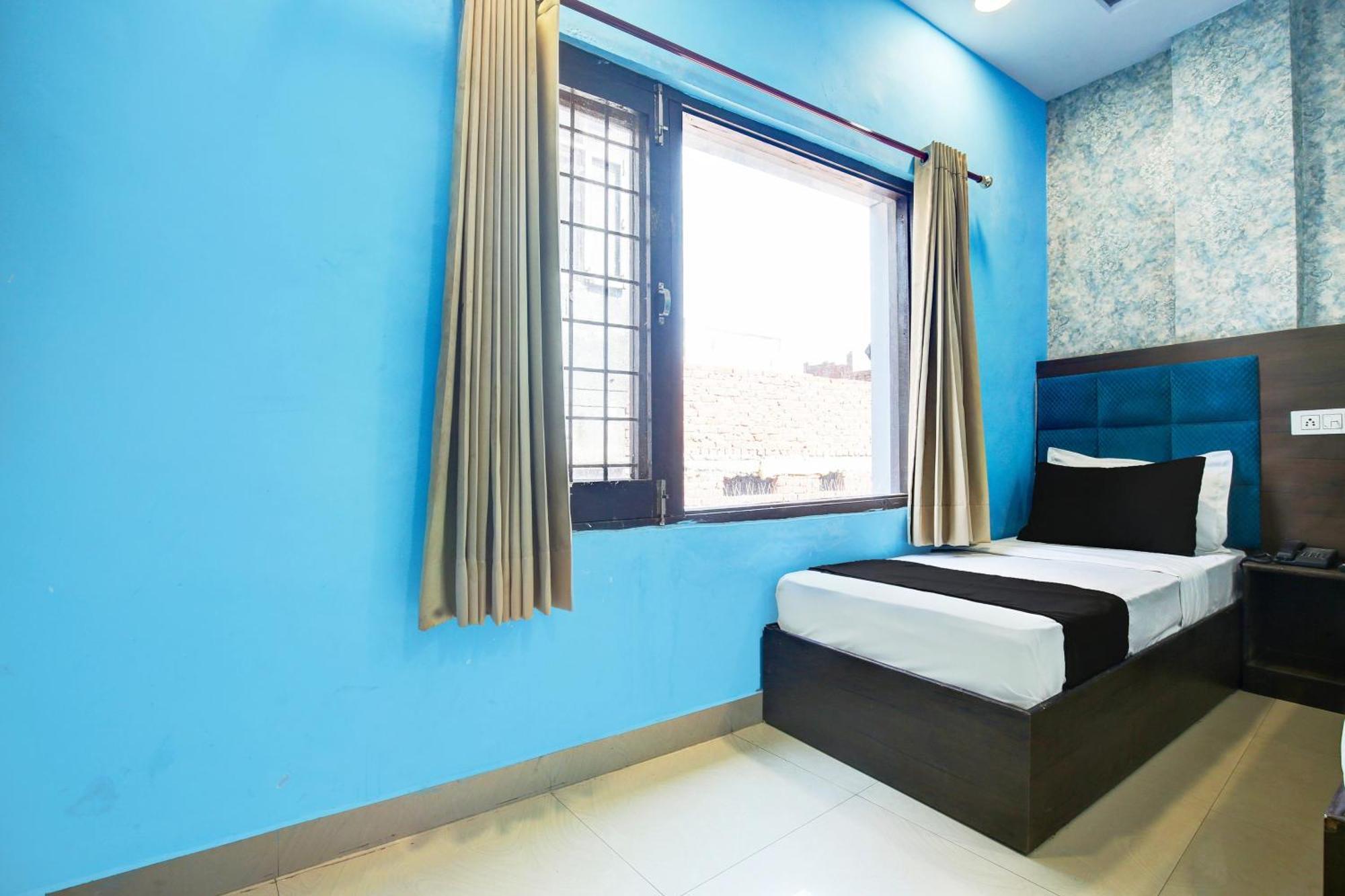 Hotel O Pink Residency Amritsar Esterno foto
