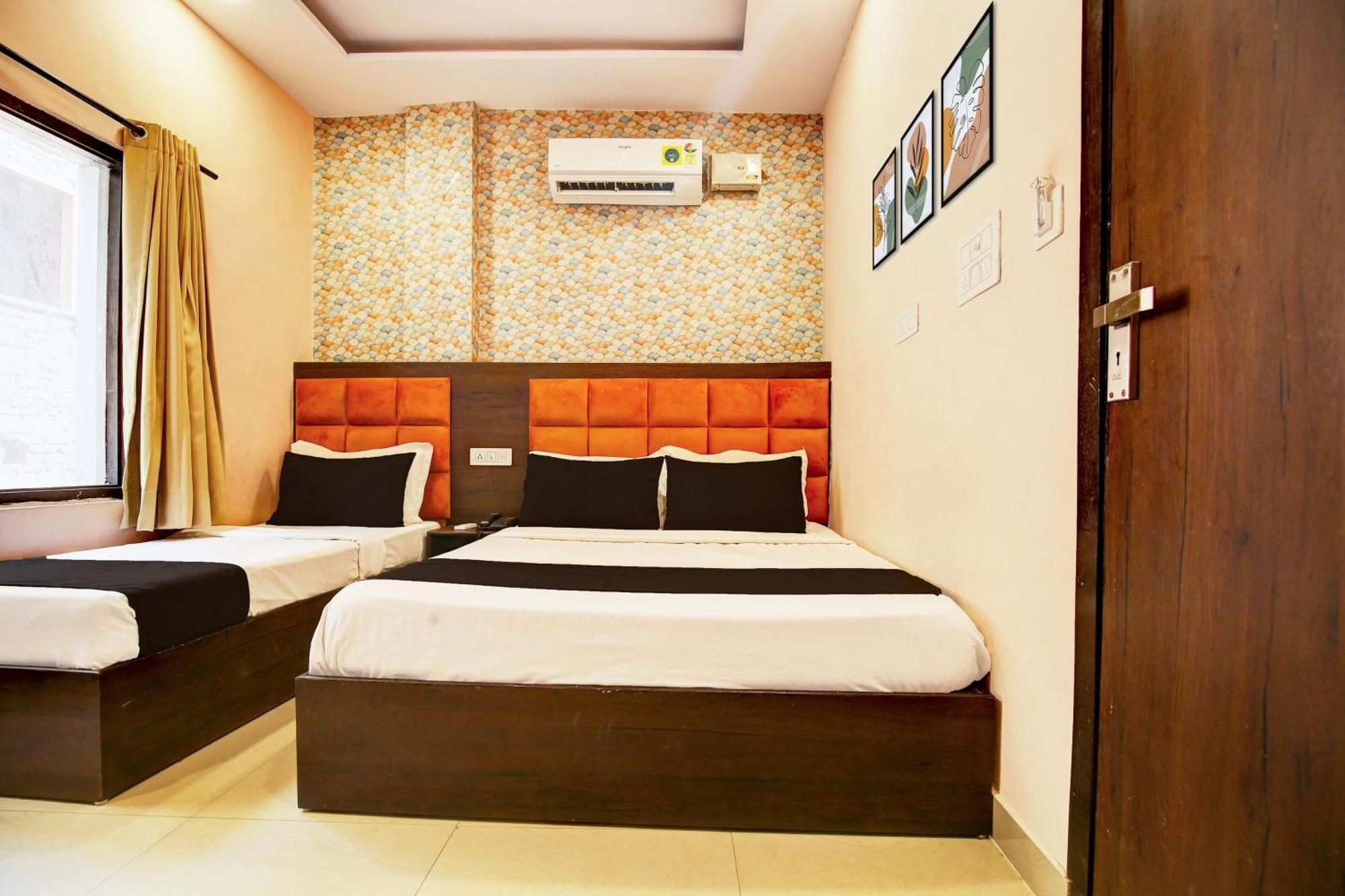 Hotel O Pink Residency Amritsar Esterno foto