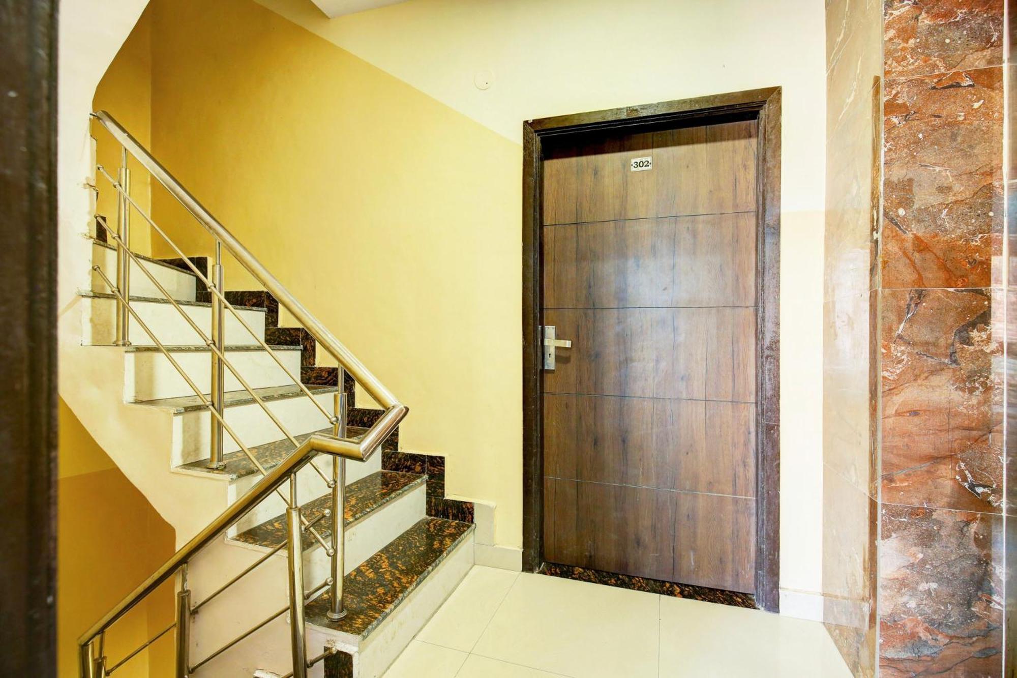 Hotel O Pink Residency Amritsar Esterno foto